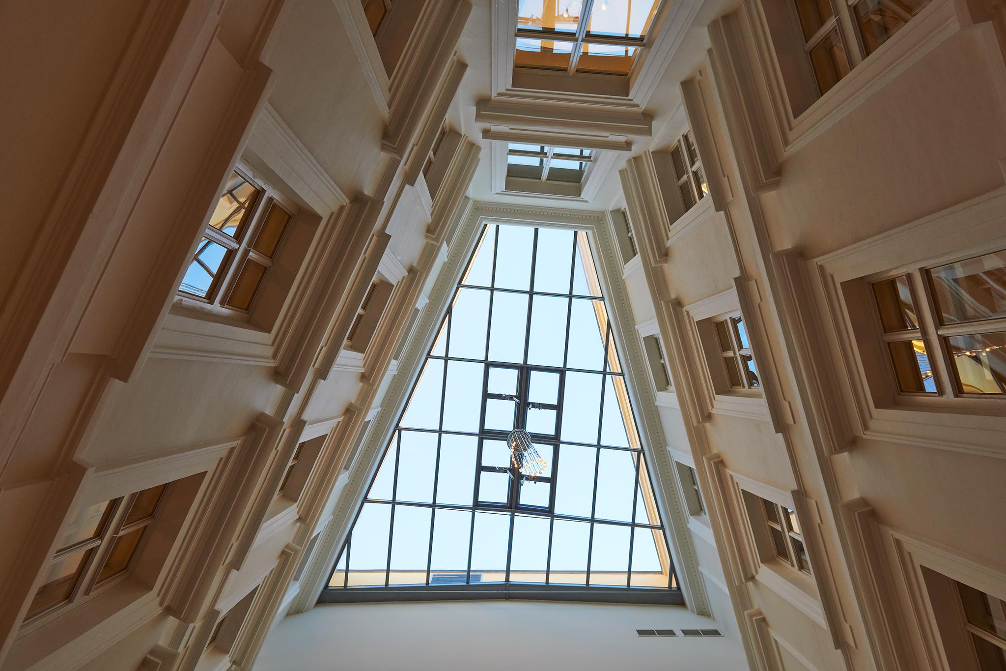 Ventana Hotel Прага Екстериор снимка