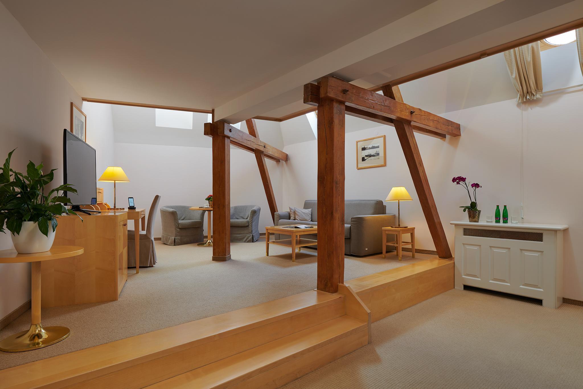 Ventana Hotel Прага Екстериор снимка