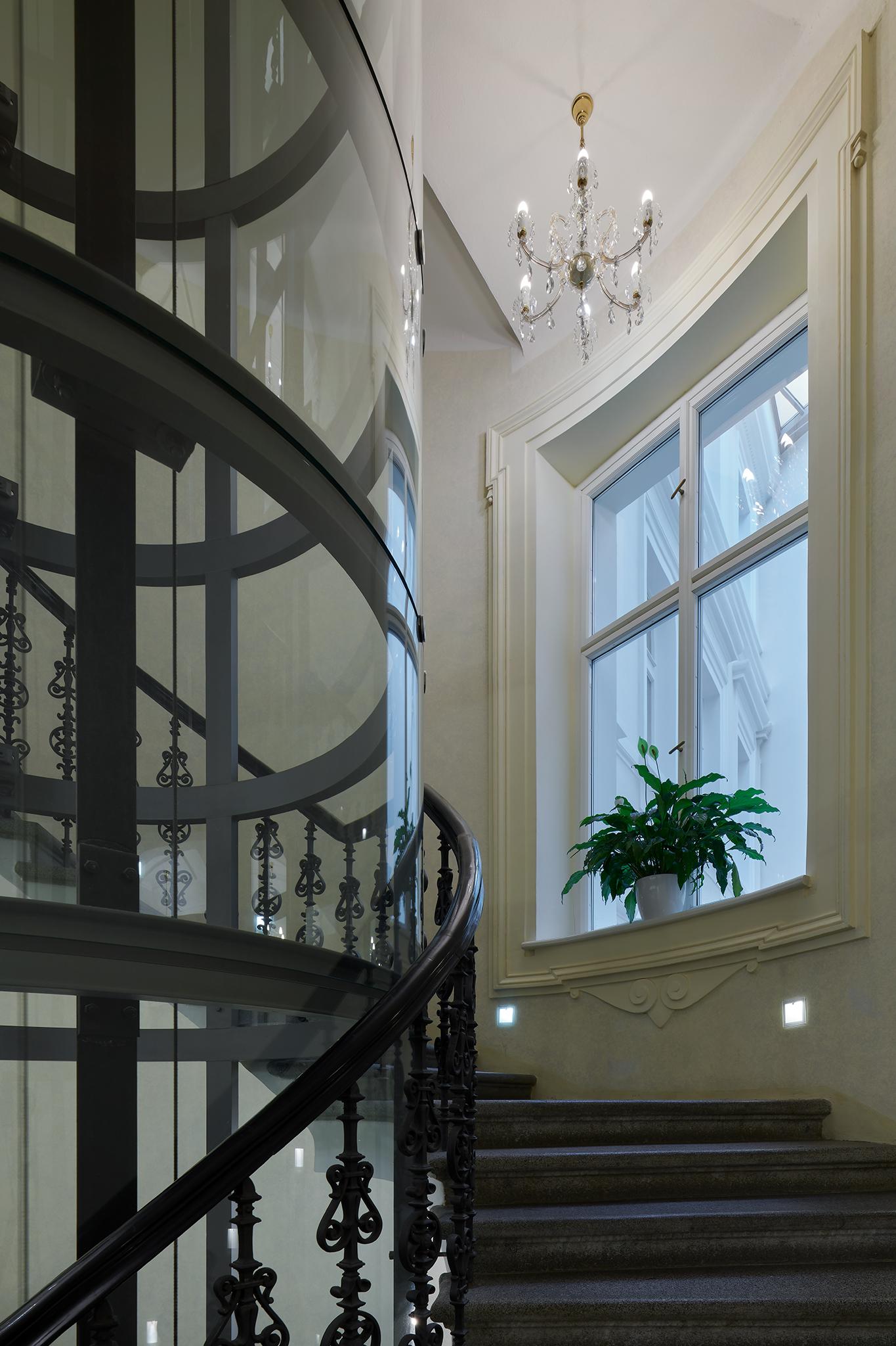 Ventana Hotel Прага Екстериор снимка
