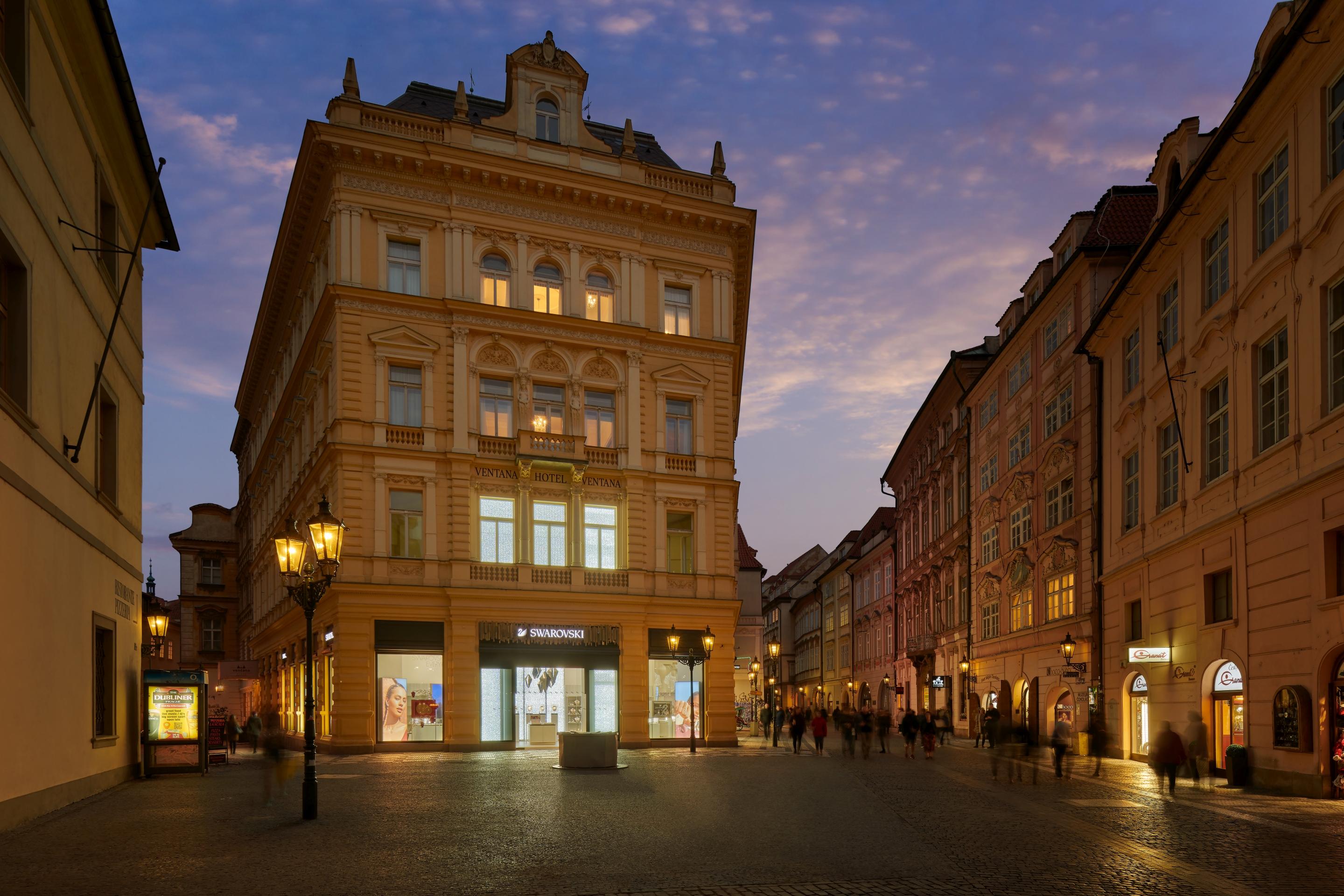 Ventana Hotel Прага Екстериор снимка