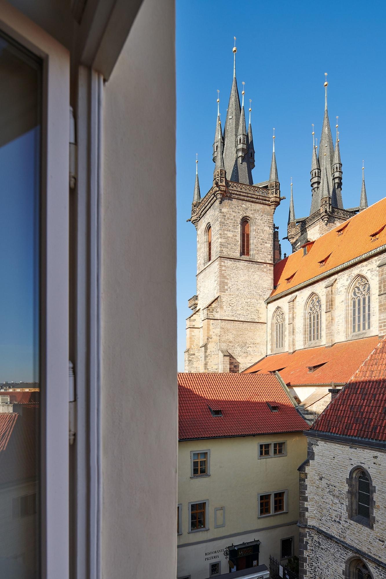 Ventana Hotel Прага Екстериор снимка