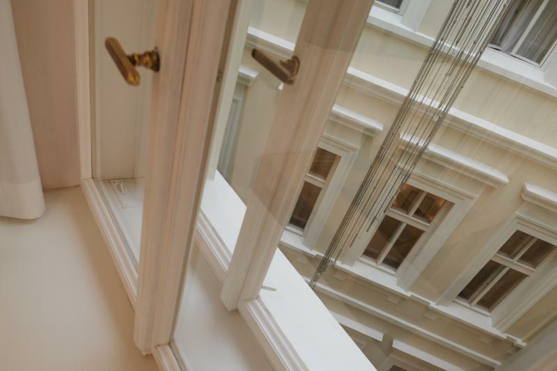 Ventana Hotel Прага Екстериор снимка